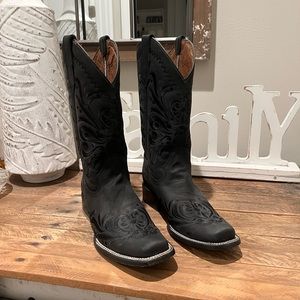 Women’s Circle G boots
